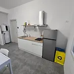 Danito 6 Matrimoniale بيت ضيافة